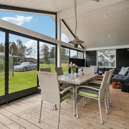 3 Bedroom Beautiful In