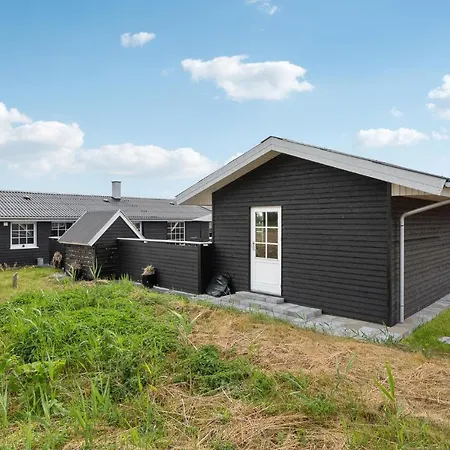펜션 3 Bedroom Beautiful In *